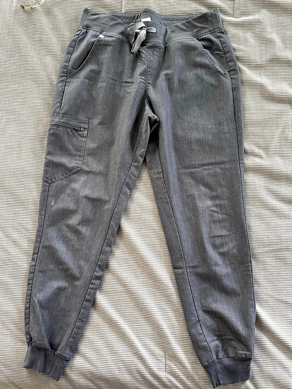 FIGS Zamora Jogger Scrub Pants
